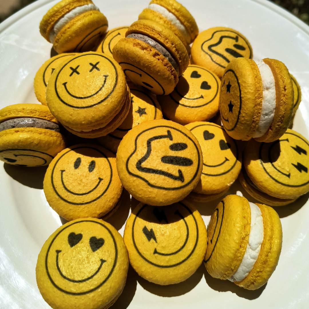 Smiley face printed macarons